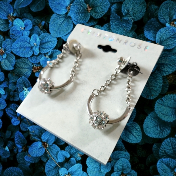 Crimzon Rose Jewelry - Crimzon Rose | NWT Silver Tone Chain Crystal Ball Swinging Drop Earrings